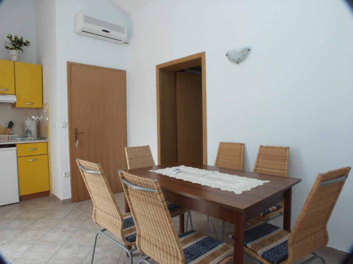 Apartments By The Sea Crikvenica - 2354 Exterior photo